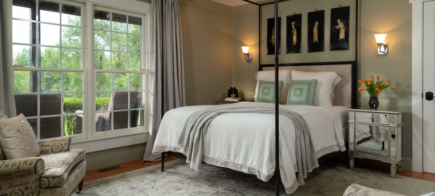 Fyvie Room at Glen Gordon Manor, VA Inn
