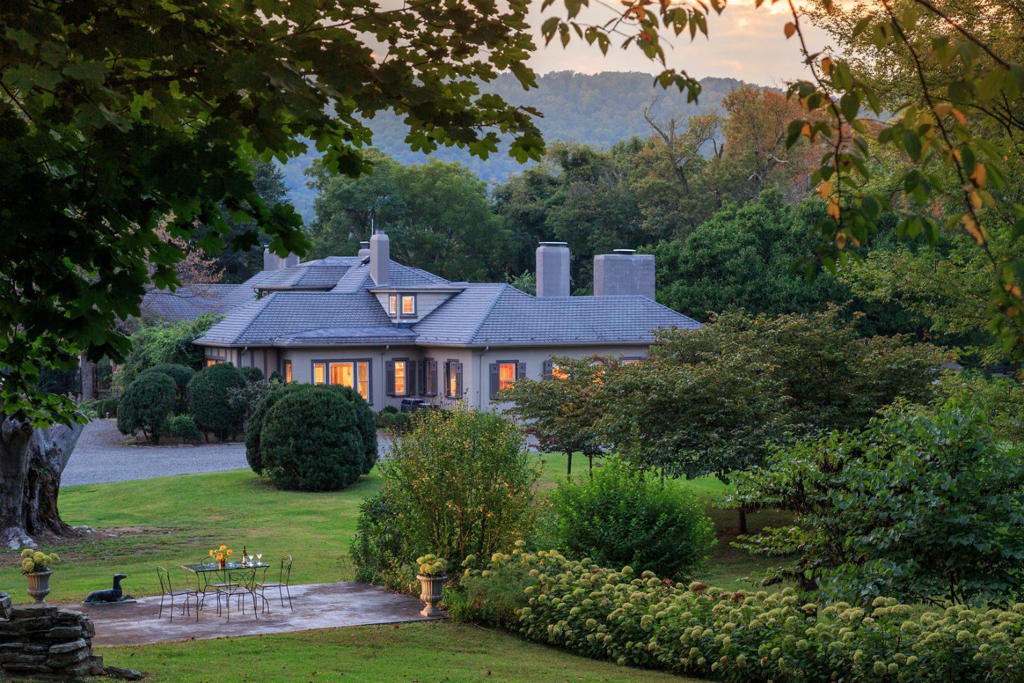Glen Gordon Manor Exterior at Sunset