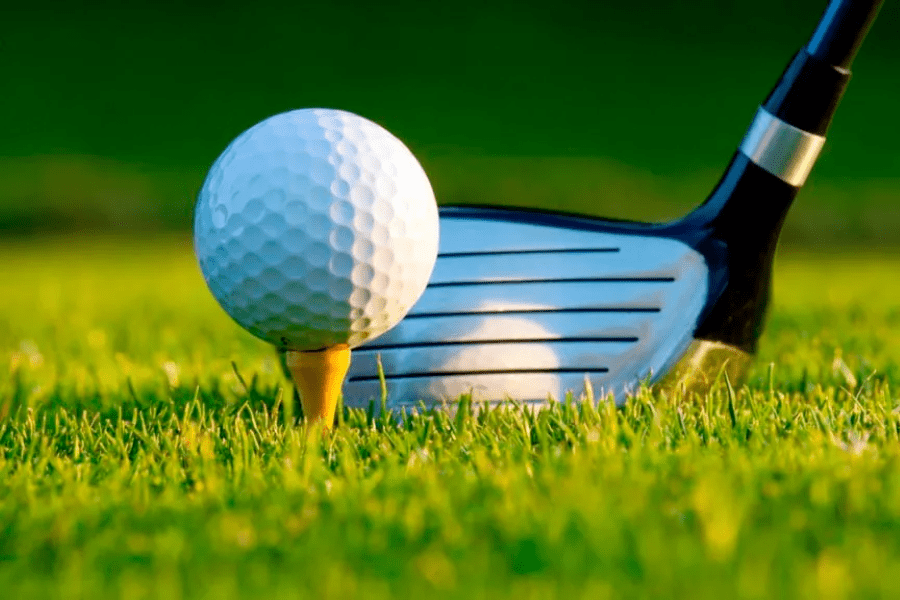 a golf ball on a tee on a golf course near glen gordon manor